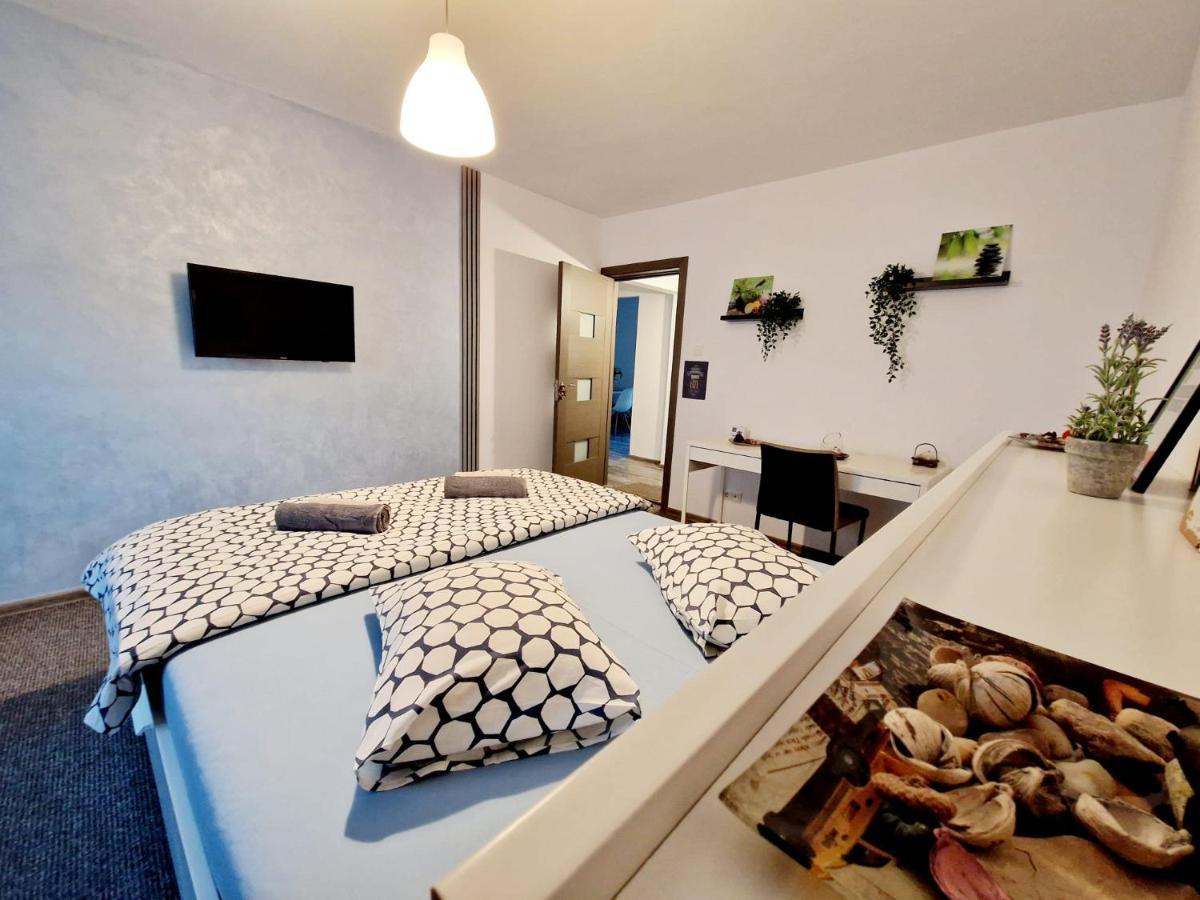Marcos Apartments - Stanisoarei - Self Check-In Resita Luaran gambar