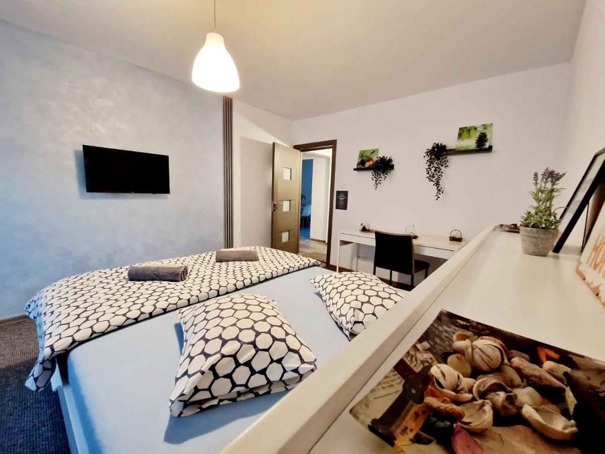 Marcos Apartments - Stanisoarei - Self Check-In Resita Luaran gambar