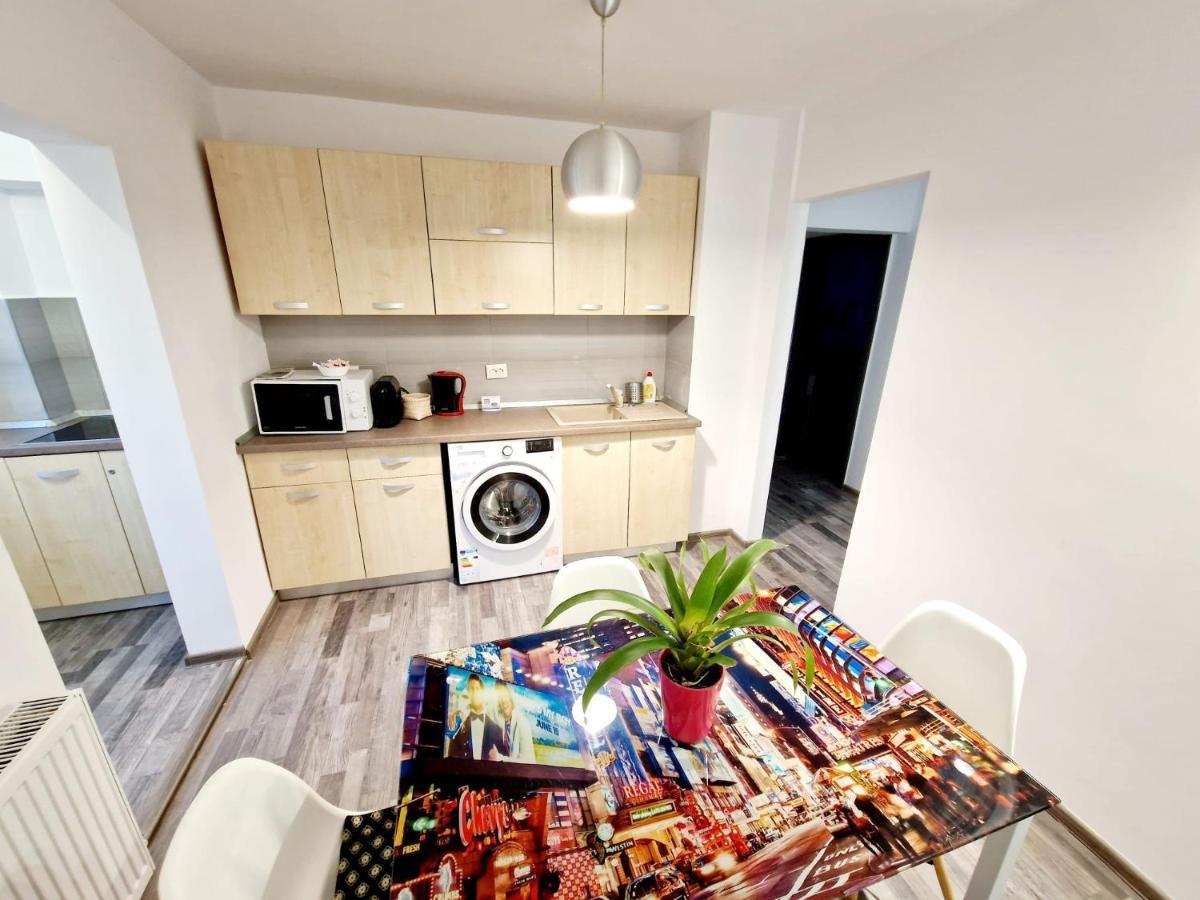 Marcos Apartments - Stanisoarei - Self Check-In Resita Luaran gambar