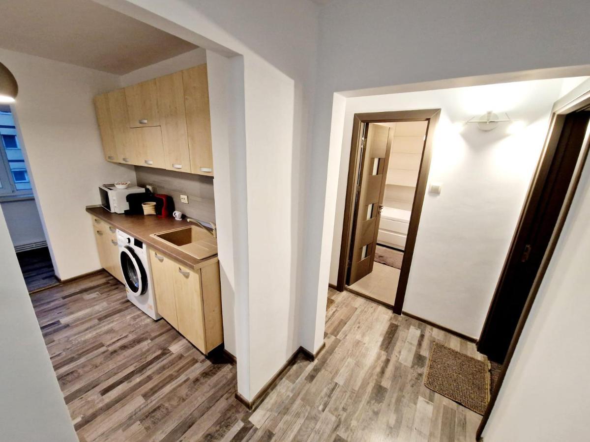 Marcos Apartments - Stanisoarei - Self Check-In Resita Luaran gambar